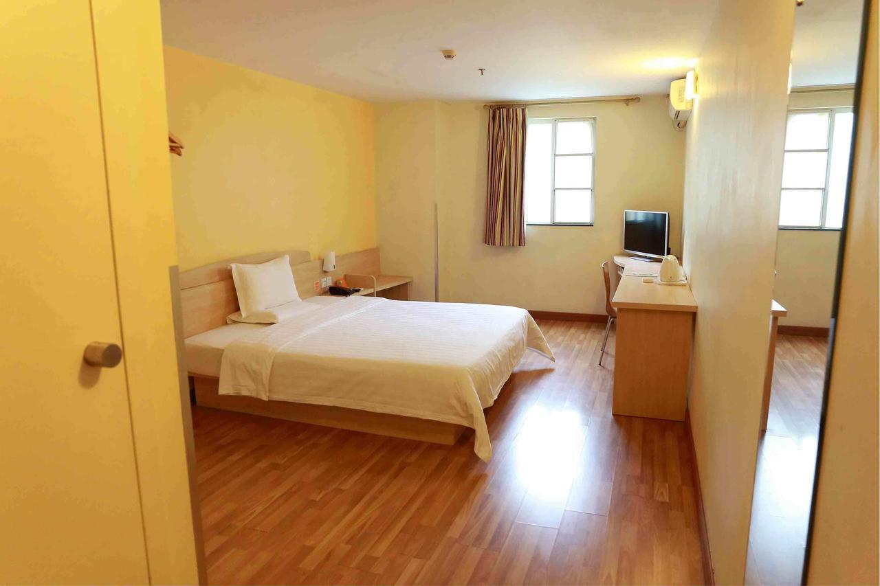 7Days Inn Changsha Jingwanzi Exteriör bild