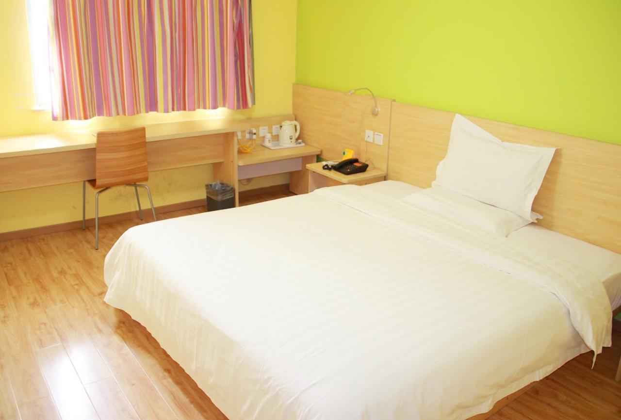 7Days Inn Changsha Jingwanzi Exteriör bild